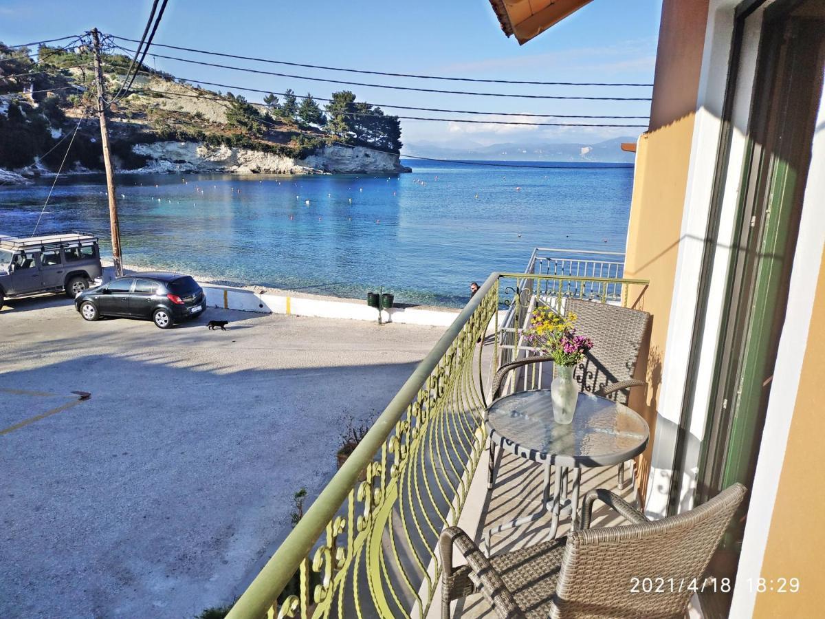 Old Harbour Apartments By Corfuescapes ガイオス エクステリア 写真